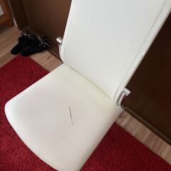 引っ越し／ガラステーブル　椅子2脚　取りに来ていただける方限定の画像