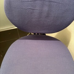 キャスター付きチェアの画像