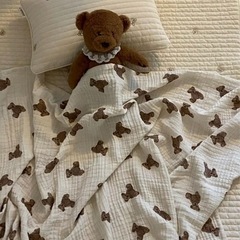 ⭐︎新品未使用⭐︎クマ柄ガーゼケットの画像