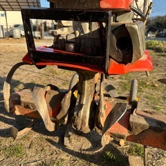 クボタ耕運機の画像