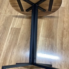 ラウンドテーブル【町田市再生家具】　252597の画像