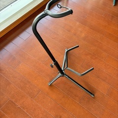 【引取限定】ギタースタンドの画像