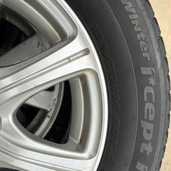 スタンドレスアルミ付きタイヤの画像