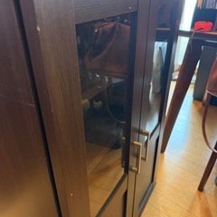 【早い者勝ち】アンティーク調 食器棚の画像