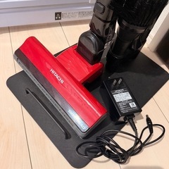 日立スティック掃除機★スタンド付きの画像