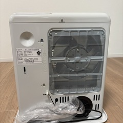 コロナファンヒーター(灯油缶付き)の画像