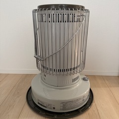 トヨトミ 電子点火式対流型石油ストーブ　KS67Hの画像