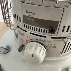 トヨトミ 電子点火式対流型石油ストーブ　KS67Hの画像