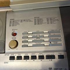 YAMAHA PSR-295ポータブルキーボードの画像