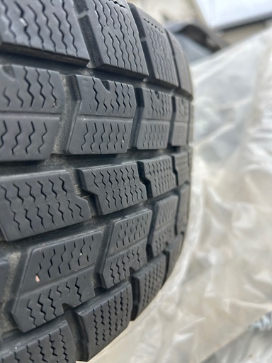 （
引き取り待ち中）冬用タイヤ4本セット