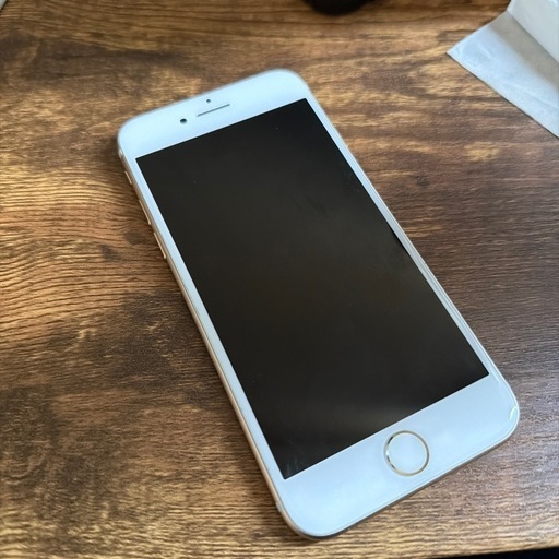 iPhone7 ゴールド本体