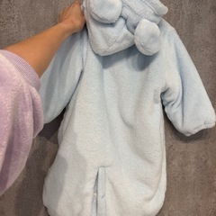50-70cm フリースロンパースの画像