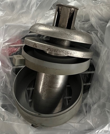 【成約済】【USED】2014年製　コロナ / CORONA 　FF式輻射ストーブ 　FF- 6814SR 木造18畳/コンクリ28畳