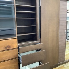 【トレファク ラパーク岸和田店】karimoku 食器棚　入荷しました。の画像