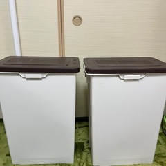 ゴミ箱　2点の画像