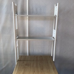 未使用　カウンターテーブルの画像