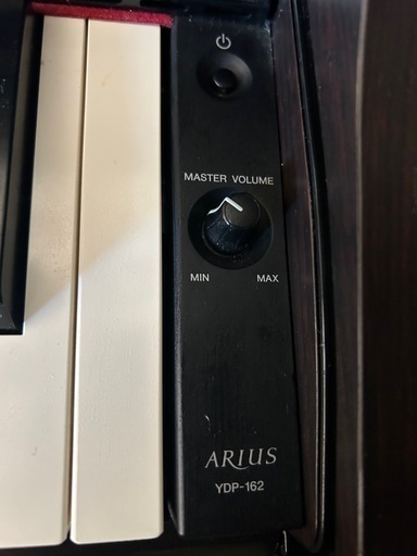 20%お値引きしました　YAMAHA 電子ピアノ
