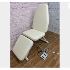 エステベッド、フェイシャルベッド(電動)の画像