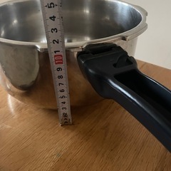 圧力鍋　4リットル位の画像