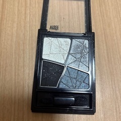 ヴィセ  visee アイシャドウ　アイシャドー　シルバー　ブラックの画像