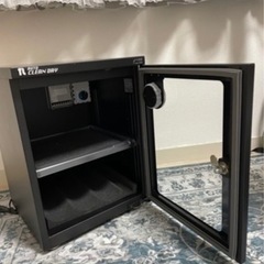 東洋リビング　防湿庫　の画像