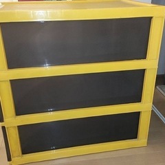 プラスチック収納ケースの画像