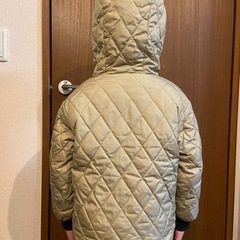 子供用　中綿リバーシブルアウター　カーキベージュ110センチの画像