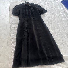 喪服レディース9号サイズ　　夏物上着ありの画像