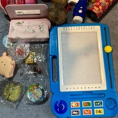 おもちゃ　ヘアゴムなど色々　の画像