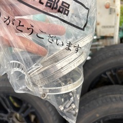 18インチ　６穴　アルミホイール
の画像