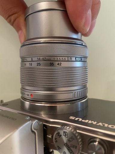 OLYMPUS PEN Lite E-PL3 + 14-42mm II R MSC + VF-2 + 充電器セット