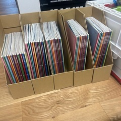 こどもちゃれんじ1歳〜5歳まで本とおもちゃの画像