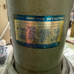 木を削る機械の画像