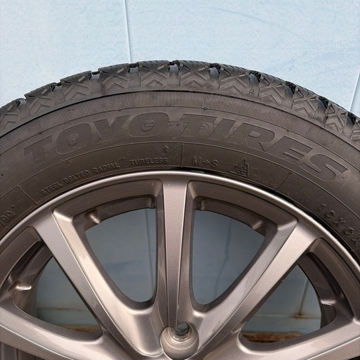 【お取引決定】ハスラー　23年製　165/65　R14 トーヨータイヤスタッドレス