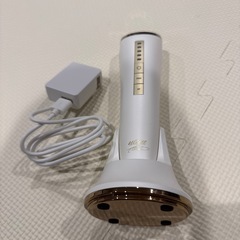 エミナリフト 美顔器の画像