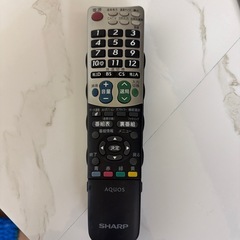 SHARP シャープ　AQUOS アクオス　世界の亀山ブランド　LC-40V5   2011年式　動作確認済み　　40インチの画像