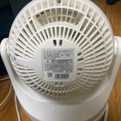 アイリスオーヤマ　サーキュレーター PCF-MKM15-Wの画像