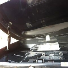 inno ルーフボックス BR220BK 黒 中古 左開き ルーフBOX 小型車、軽自動車用　エアロバー/角バー両対応　S660にもの画像