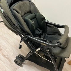 joieベビーカーの画像