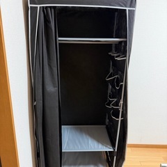 ニトリ 開閉しやすいカーテン式ワードローブ(クーリ KL001 幅79cm ホワイト)の画像