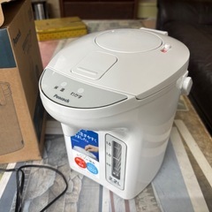 電気ポットの画像