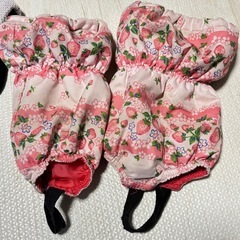 2歳位まで　女の子　帽子＆雪よけカバーの画像