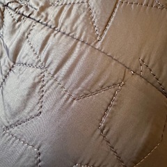 クマ耳 抱っこ紐ケープ 防寒ケープ　ベビーカーフットマフ ノルディック柄 の画像