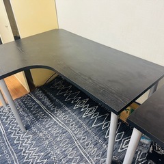 Lデスク(ニトリ)、デスク(ニトリ)、電子レンジ、れい冷蔵庫の画像