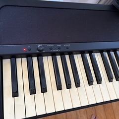 電子ピアノ　KORGの画像