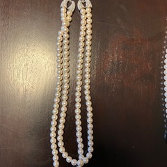 ホワイトパール 2連ネックレス ブレスレットセットの画像