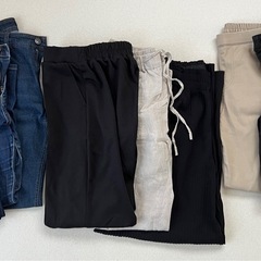 レディース UNIQLOジーンズなど…まとめ売りの画像