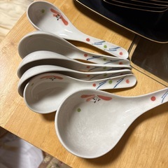 和皿　食器の画像