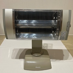 DAIKIN  セラムヒート　遠赤外線暖房機　 の画像