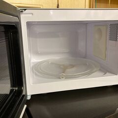 アイリスオーヤマ 650W 電子レンジ◆ IMB-T178 ターンテーブルの画像